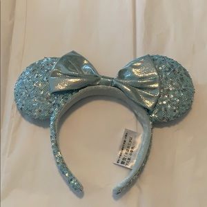 Walt Disney world Minnie Mouse ears